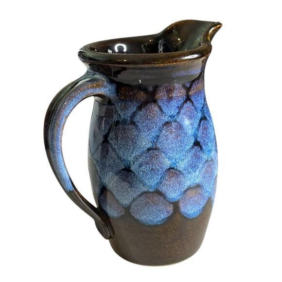 Tracy Dotson Pottery North Carolina Vintage Pitcher Fish Scale Signed Art Blue - Picture 1 of 6